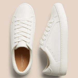 Classic White Sneaker, Banana Republic, vegan leather, NWT
